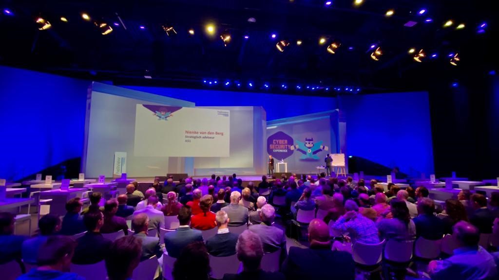 nienke van den Berg Heliview congres 2019